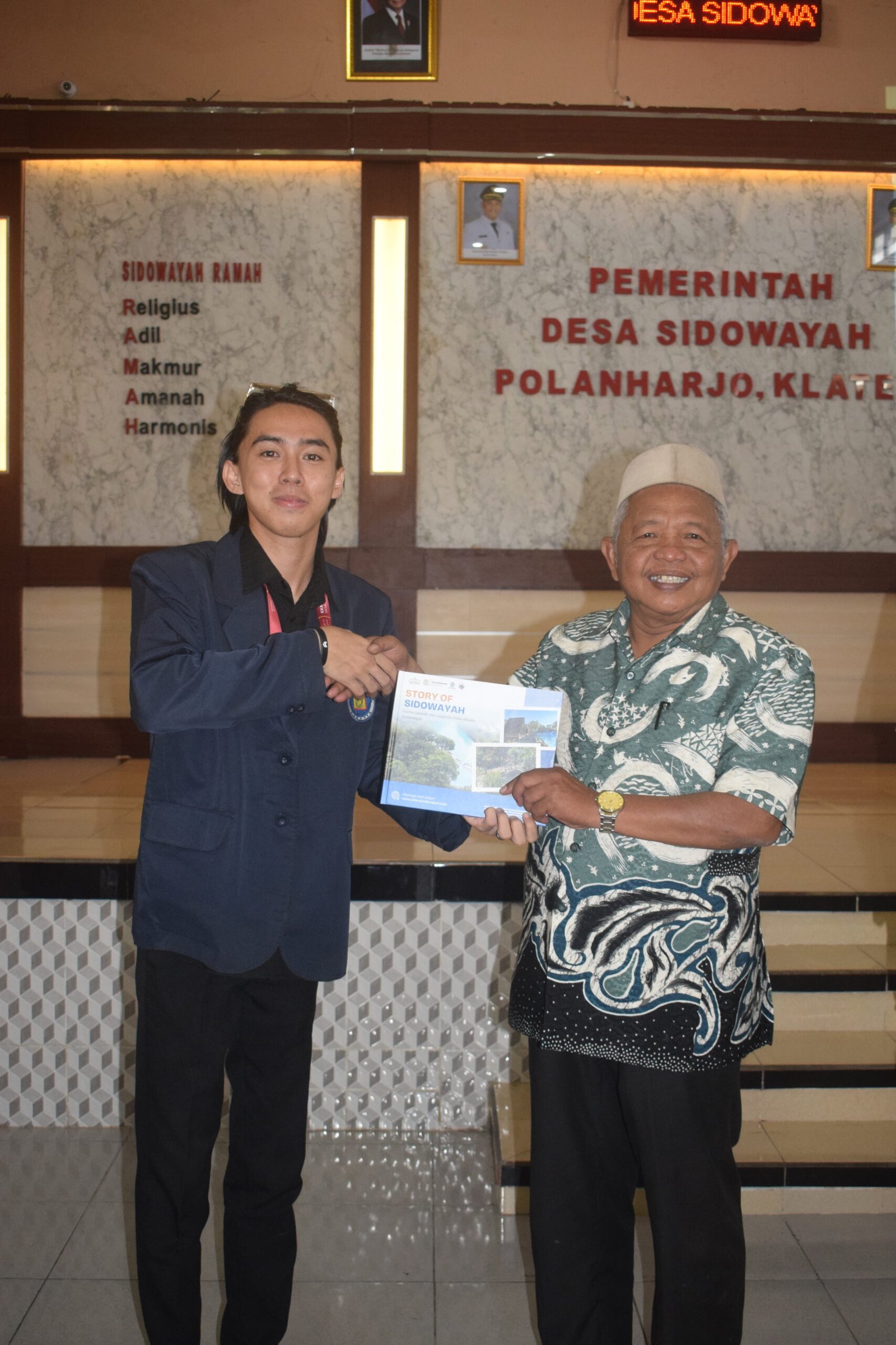 Story Of Sidowayah - Mujahid